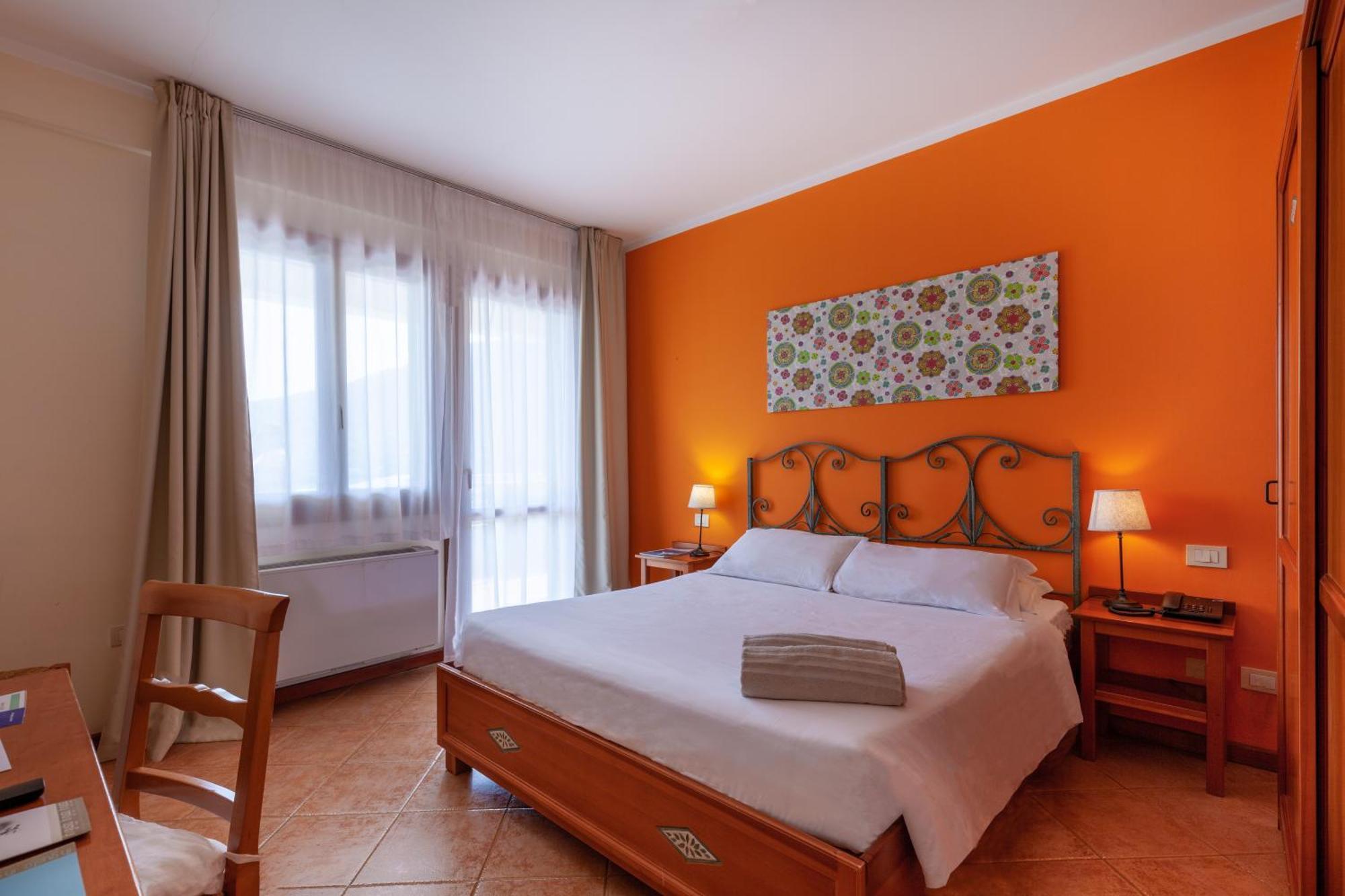 Ih Le Zagare 4*